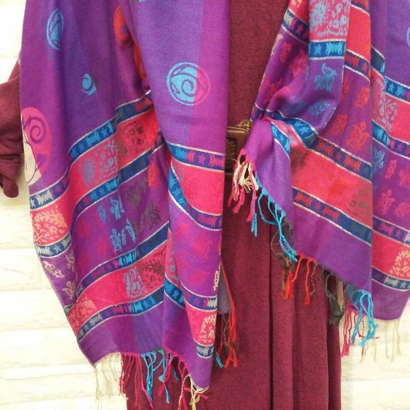 NWT Paisley Striped Floral Pashmina-style Scarf Wrap 27" x 70" Fringe Polyester - Picture 5 of 12